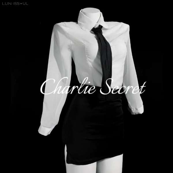 ブラック/スカート+ネクタイ+Tバック+ホワイト/シャツ